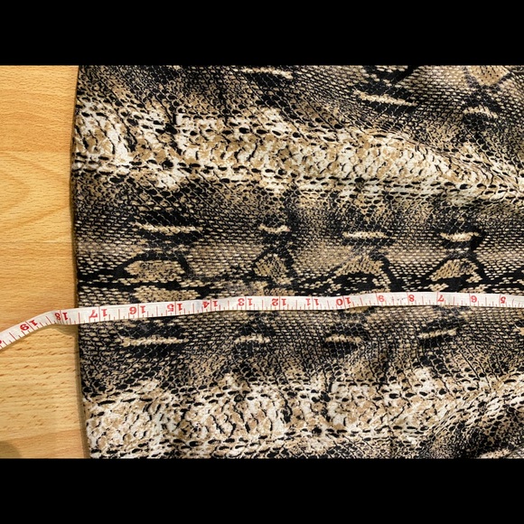 MESHKI SNAKE PRINT HIGH WAIST SKIRT XS - Picture 4 of 6